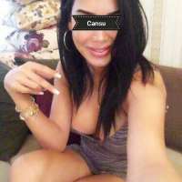 Yenişehir Bölgesinin Seksi ve Çekici Bayan Arkadaşı